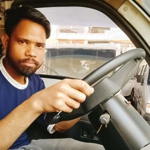 Meet your Posher, Gaurav